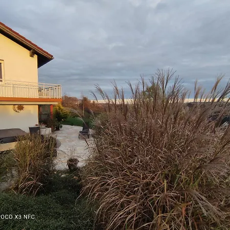 Secret Paradise Apartment