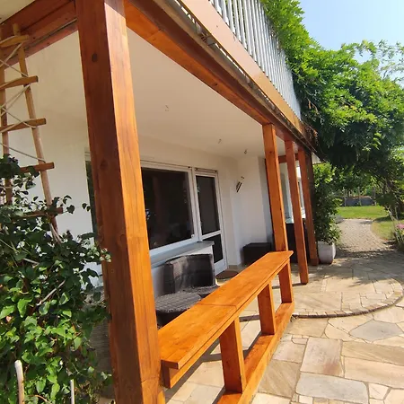Secret Paradise Apartment *